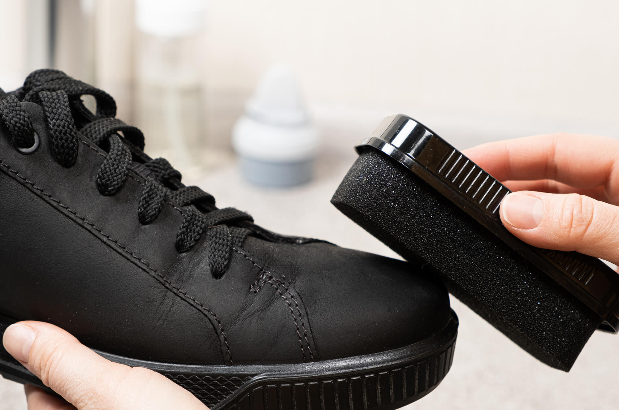 Distribuidores y proveedores de cremas para los zapatos para reparadores de calzado